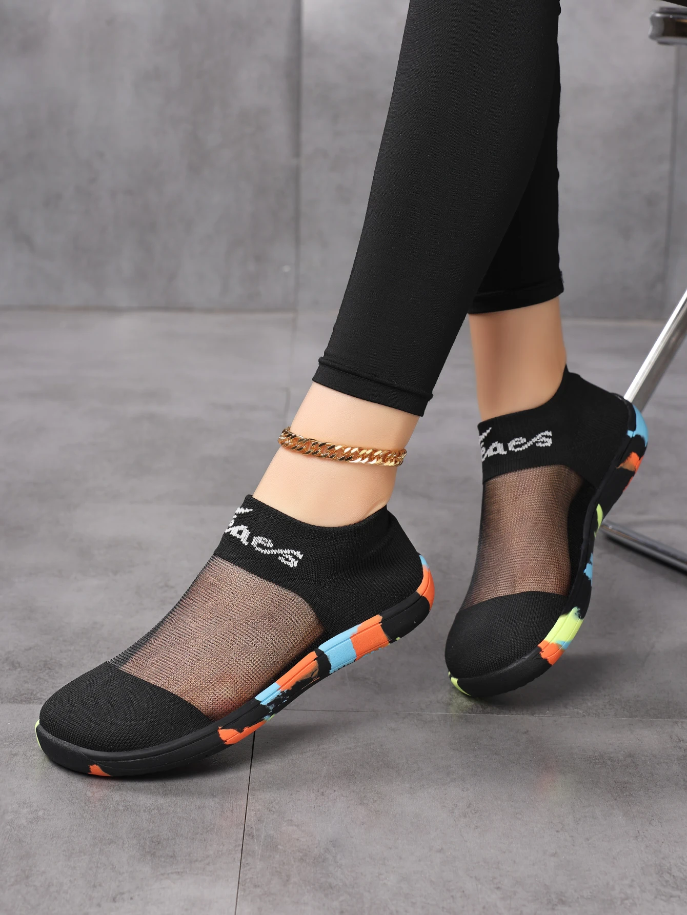 Casual Walking Ordinary Toe Holder Mesh Lightweight Breathable Sneakers - Image 2