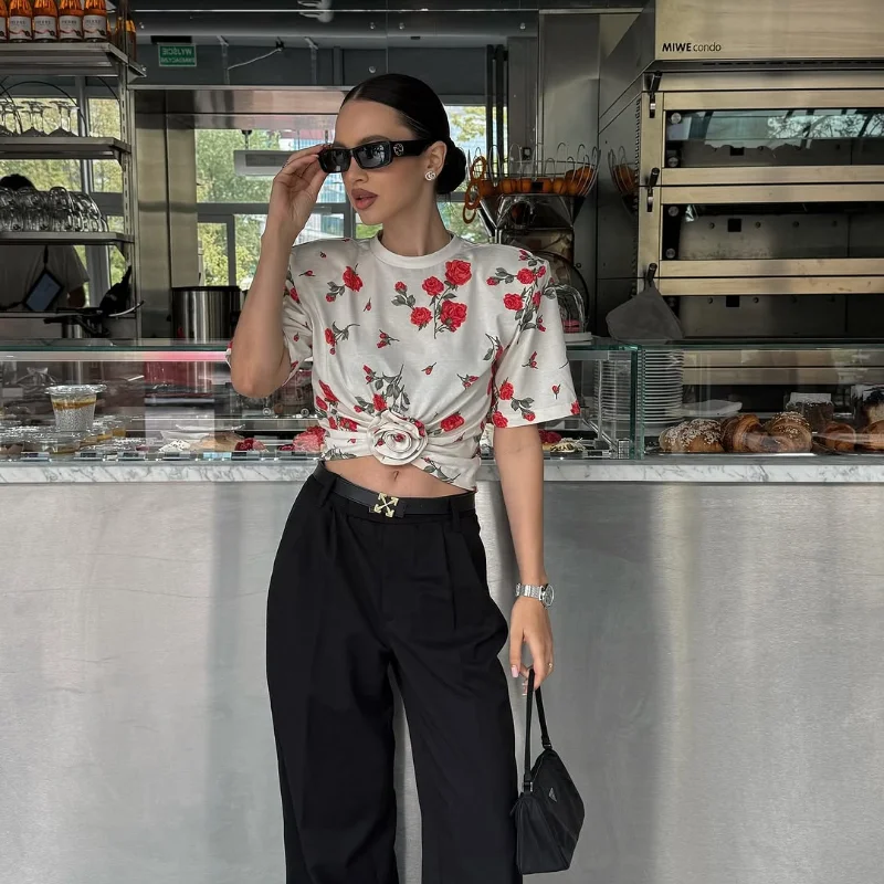 Chic Short-sleeved 3d Flowery Waist-leaked Round Neck Shoulder Loose T-shirt - Image 8