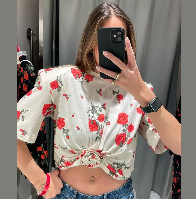 Chic Short-sleeved 3d Flowery Waist-leaked Round Neck Shoulder Loose T-shirt - Image 4