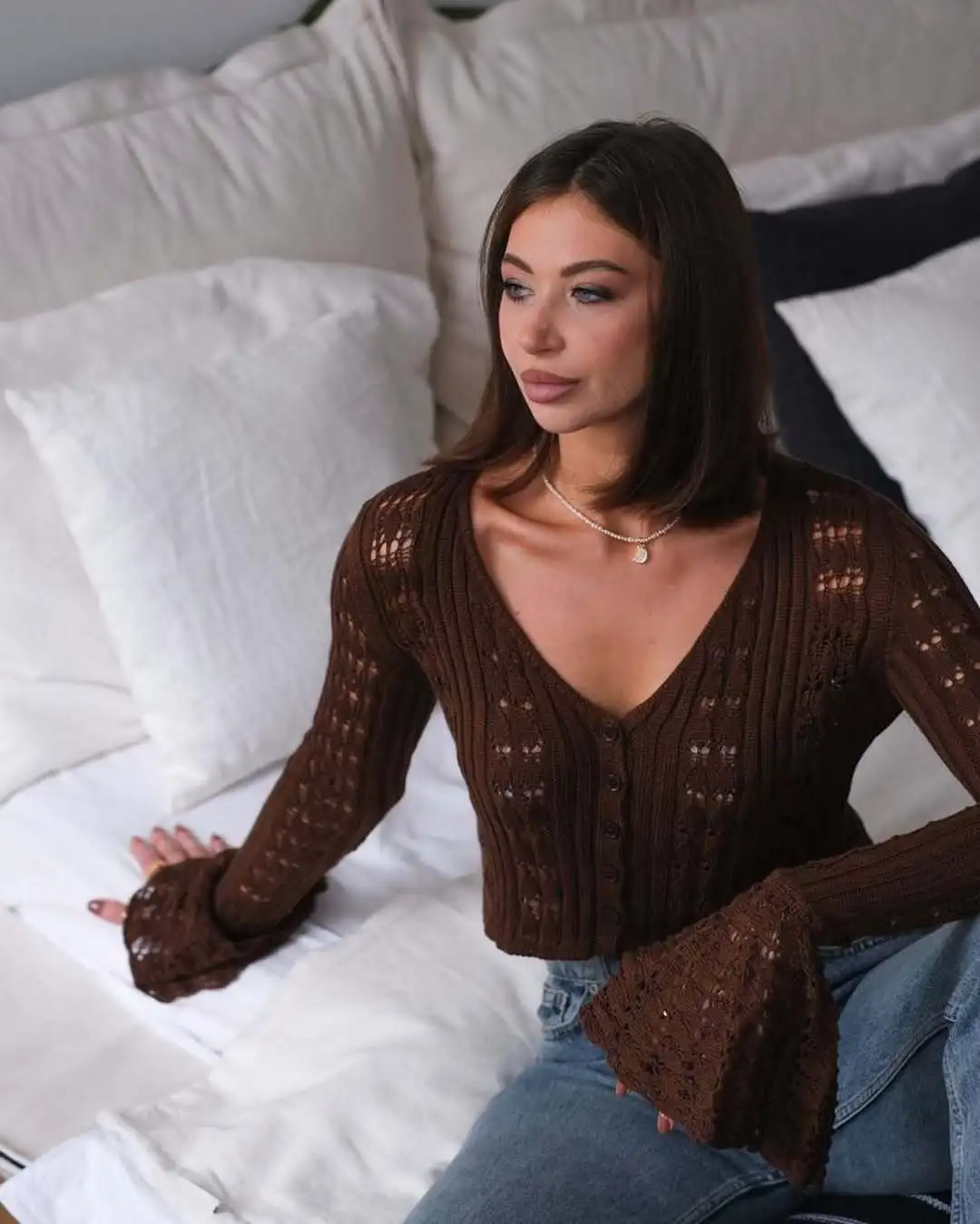 Classic Knitted Solid V-Neck Hollow Out Short Knitted Loose Crop Top - Image 8