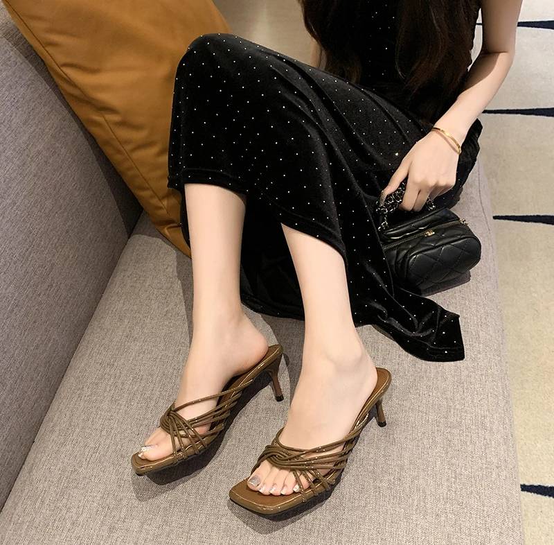 Concise Rubber Narrow Band Evening Square Heel Party Sandals - Image 2