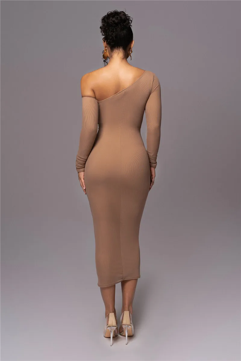 Diagonal Collar Long Sleeve Two Layer Mesh Backless Ruched Bodycon Midi Dress - Image 21