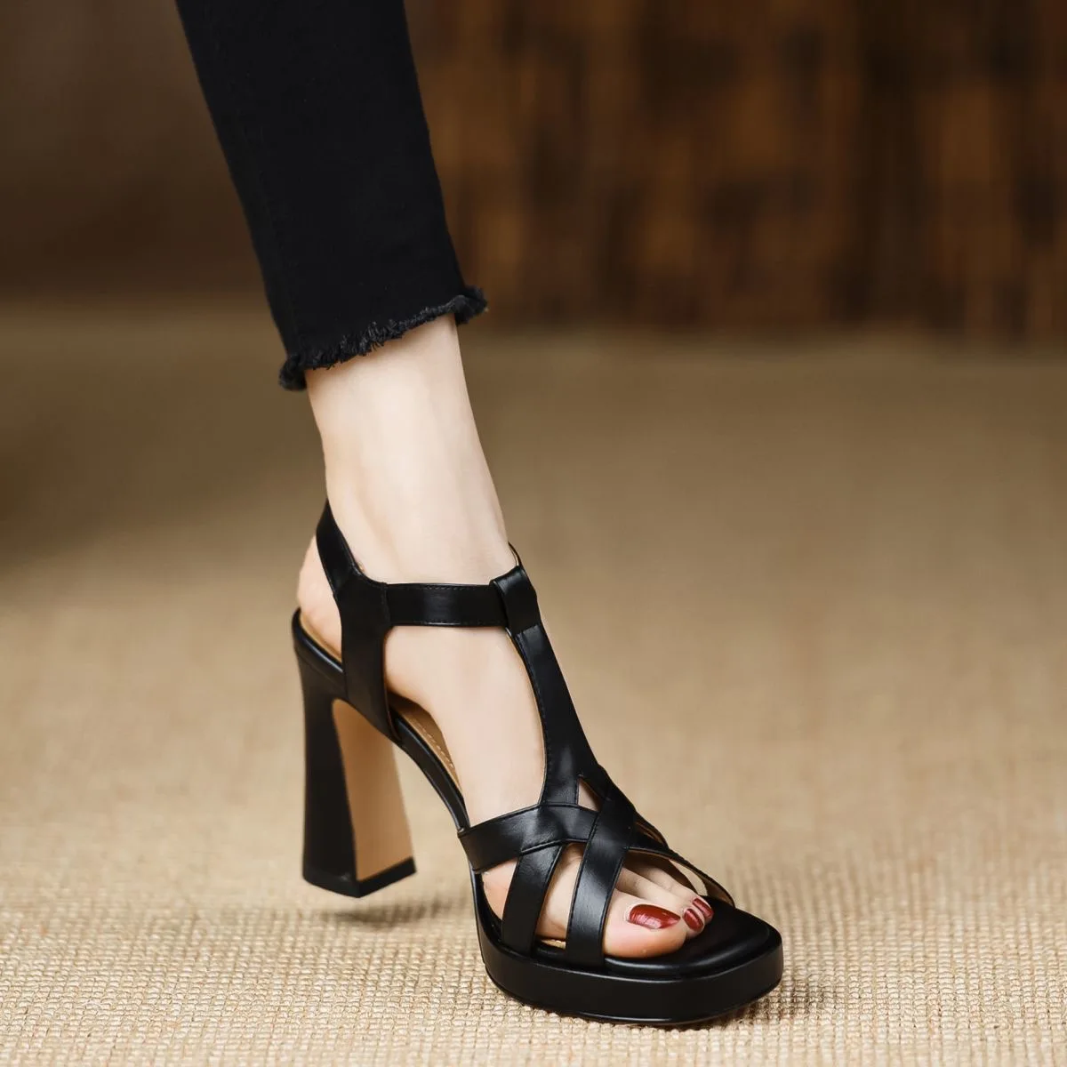 Elegant Chunky Leather Platform Sling-back Open Toe High Heels Sandals - Image 4