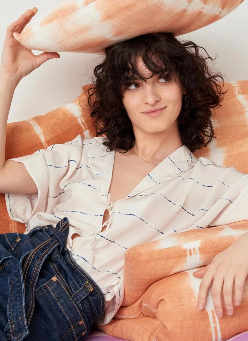 Elegant Fashion Shirt Plunge Neckline Short Sleeves Casual Top - Image 2