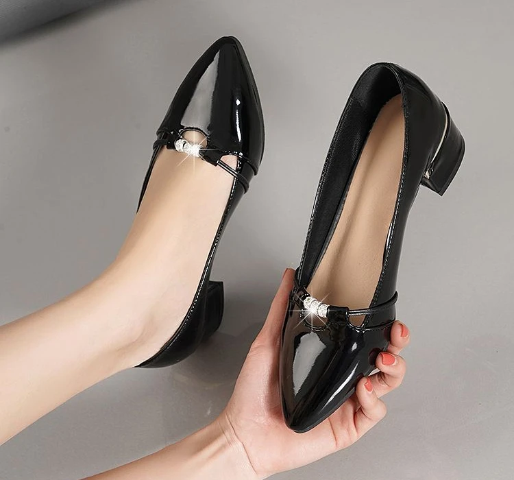 Elegant High Quality Pointed Toe With Medium High Heels Pumps - Image 14