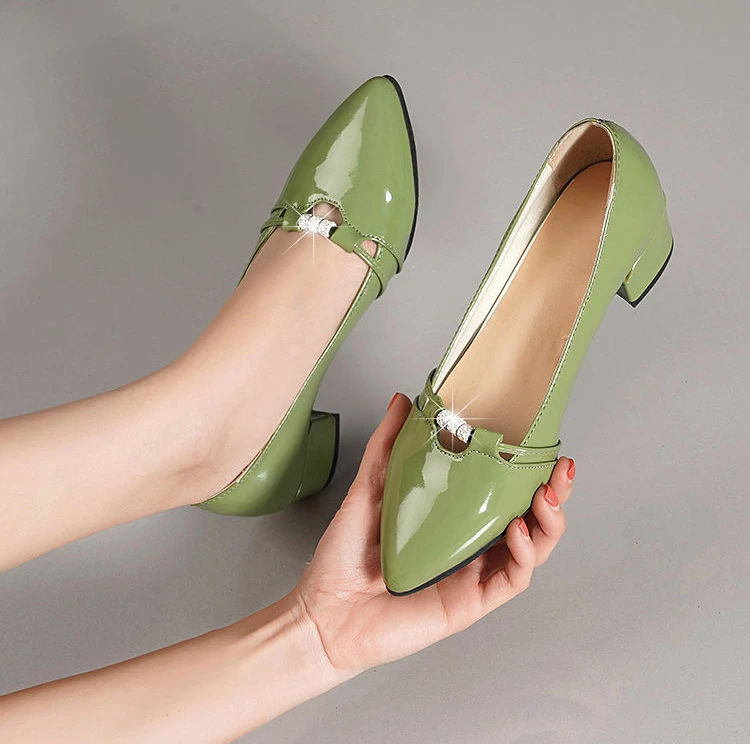 Elegant High Quality Pointed Toe With Medium High Heels Pumps - Image 3