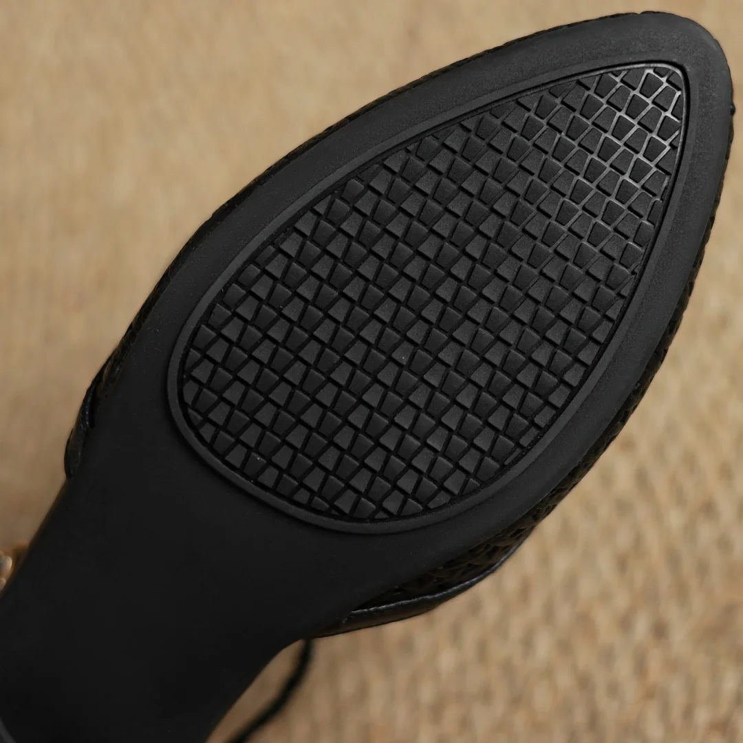 Elegant Hollow-out Sheepskin Narrow Band T-strap Flats Sandals - Image 19