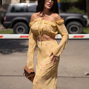 Elegant Loose Print Long Sleeve Crop Top With High Waist Maxi Skirt Set