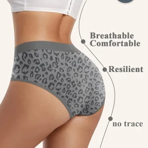 Elegant Low-Rise Briefs Seamless Stretchy Breathable in Leopard Zebra Solid