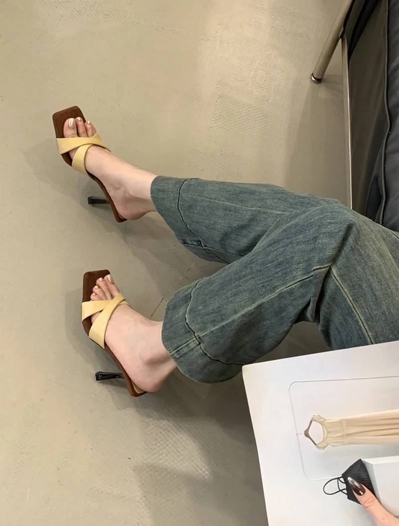 Elegant Retro Style Rubber Square Toe Slip On High Heel Sandals - Image 4