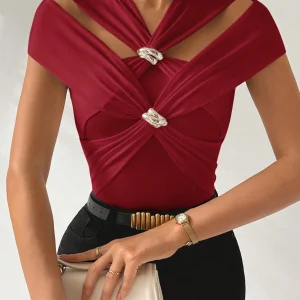 Elegant Romantic Party Cross-Metal Decorated Off The Shoulder Tight T-shirt