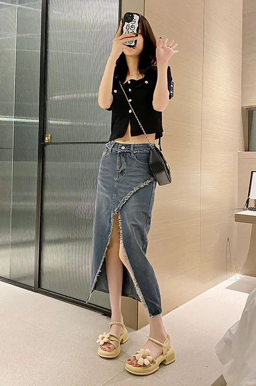 Flowers Pearl Platform Block Heel Roman Style Sandals - Image 16