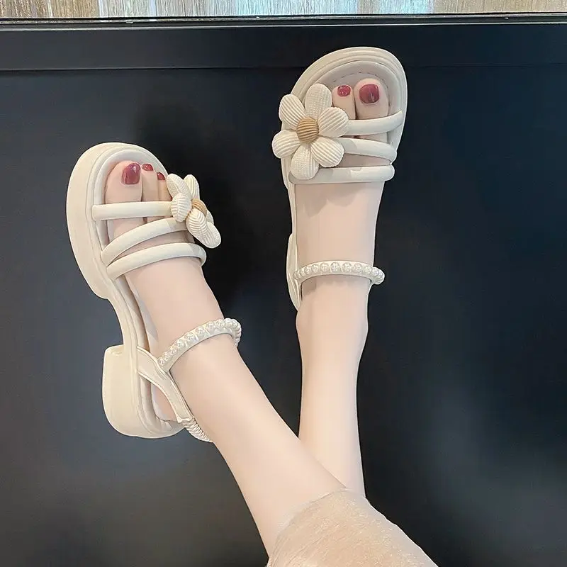Flowers Pearl Platform Block Heel Roman Style Sandals - Image 12
