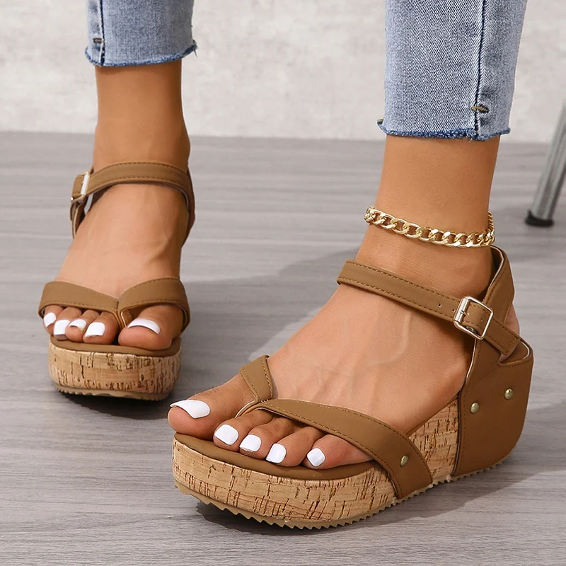 Formal Chunky Platform Clip-Toe Rivet Anti-Slip High Heel Sandals - Image 8