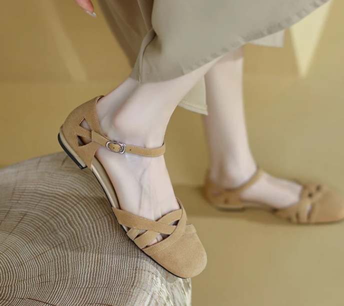 Luxury Comfort Round Toe Breathable Med Clear Heels Sandals - Image 8