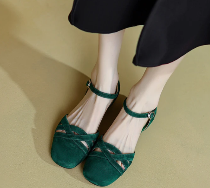 Luxury Comfort Round Toe Breathable Med Clear Heels Sandals - Image 3