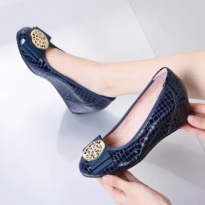 Luxury Rhinestones Bow Comfortable Plaid Round Head Patent Leather Heels Pumps