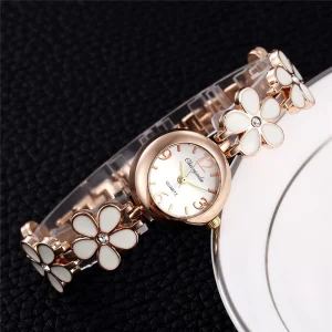 Luxury Round Stainless Steel Flower Clock Relogio Bracelet Clasp Watch