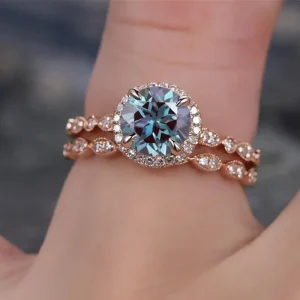 Luxury Trendy  Round Cubic Zirconia Chic Engagement Wedding Double Ring Set