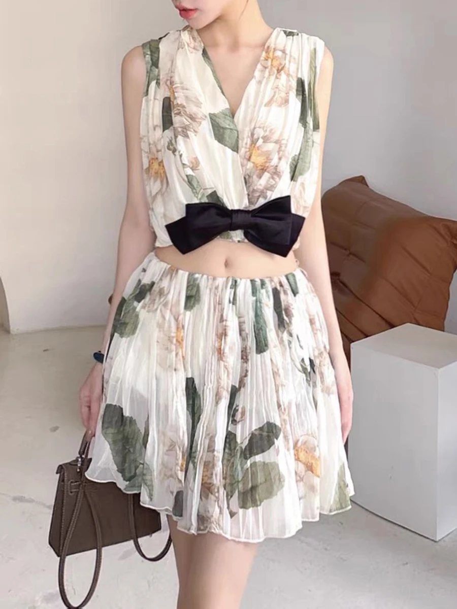 Spliced Bowknot V Neck Sleeveless High Waist Temperament Dress