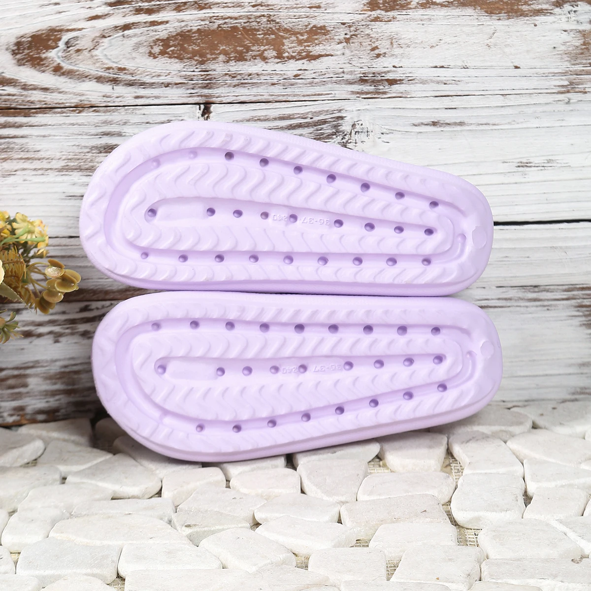 Sweet Flower Versatile Comfort Soft Flat Thick Sole Beach Style Slippers - Image 18