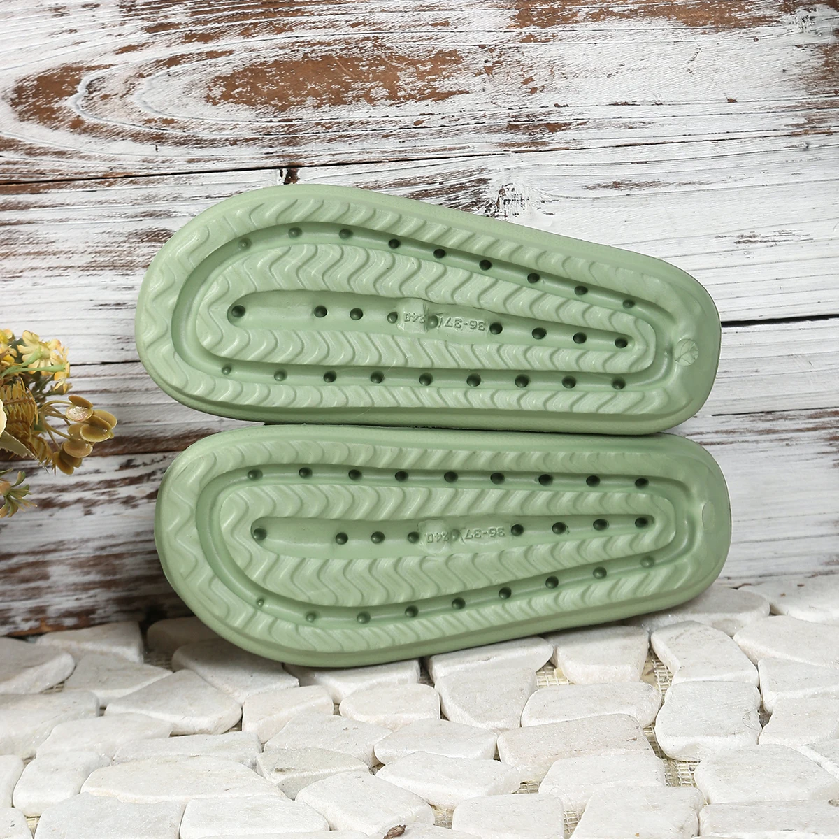 Sweet Flower Versatile Comfort Soft Flat Thick Sole Beach Style Slippers - Image 12