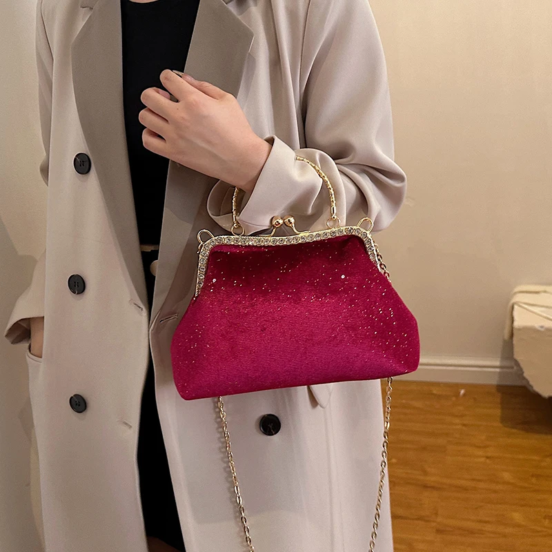 Vintage Designer With Chain Bags Lock Shell Clip Retro Evening Handbags - Image 20