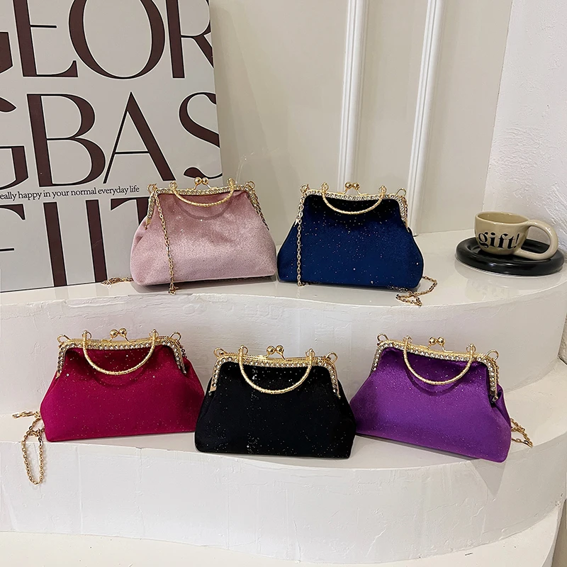 Vintage Designer With Chain Bags Lock Shell Clip Retro Evening Handbags - Image 43