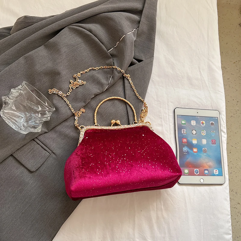 Vintage Designer With Chain Bags Lock Shell Clip Retro Evening Handbags - Image 18