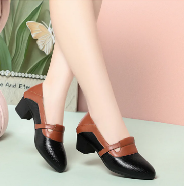 Vintage Knit Pointed Toe Shallow Mouth Soft Leather Loafers