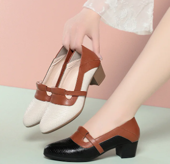 Vintage Knit Pointed Toe Shallow Mouth Soft Leather Loafers - Image 8