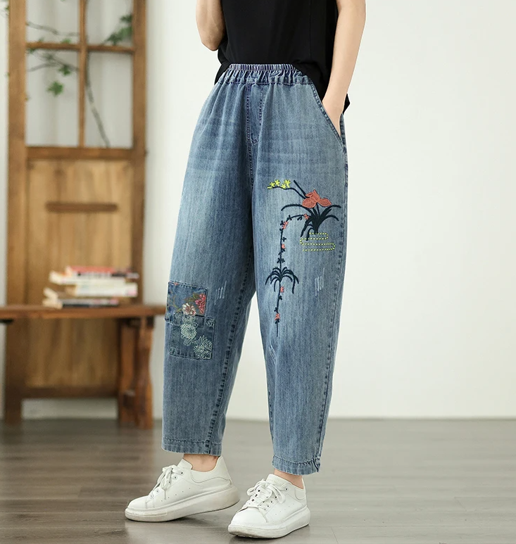Vintage Plus Size Elastic Waist Embroidered Denim Harem Pants - Image 4