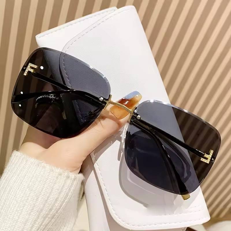 Casual Metal Square Large Frame Diamond-in Letter F Frame less Sunglasses - Image 4