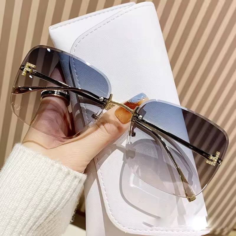 Casual Metal Square Large Frame Diamond-in Letter F Frame less Sunglasses - Image 3
