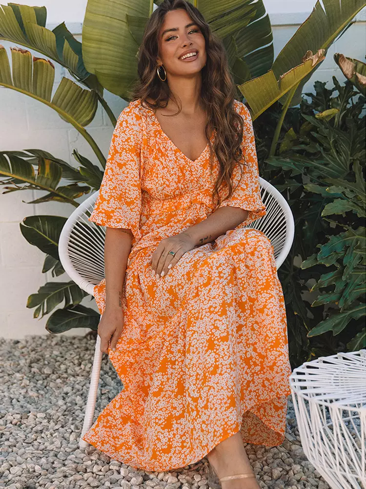 Boho V-neck Floral With V-Neck And High Waist In Maxi Dress - Image 4