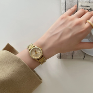 Casual Round Crystal Diamond Stainless Steel Paper Wrist Quartz Watch