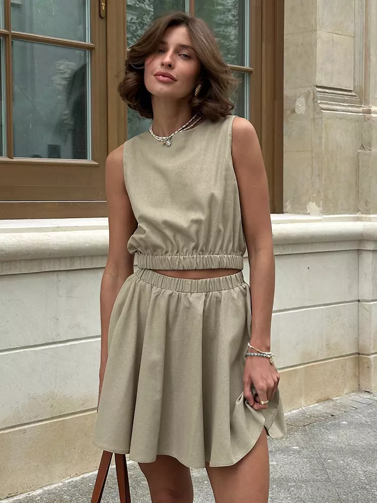 Casual Wear Cotton And Linen Sleeveless Crop Top And Mini Skirt 2 Piece Set - Image 2