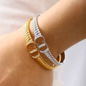 Classic Charm High-Level Sense Of Stainless Steel 18K Gold-Plated Diamonds Spiral Letters Bracelet