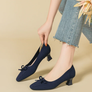 Comfortable Pointed Knitting Breathable Anti-Skid Rubber Soled High Heels