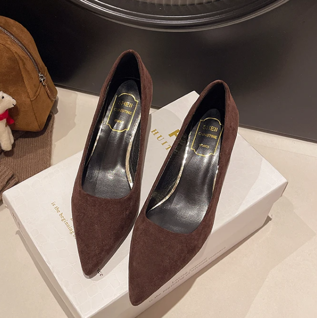 Elegant Latex Foam Pointed Toe Shallow High Heel Pumps - Image 3