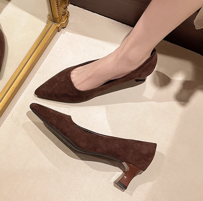 Elegant Latex Foam Pointed Toe Shallow High Heel Pumps