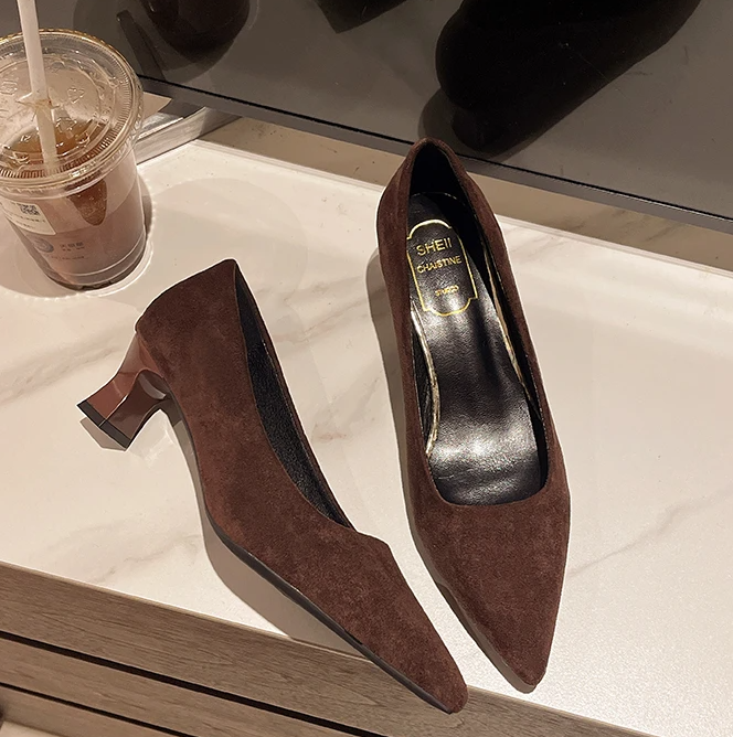 Elegant Latex Foam Pointed Toe Shallow High Heel Pumps - Image 4