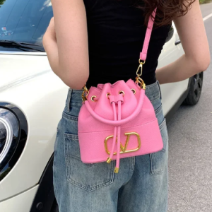 Exquisite Solid Color With Letter Embroidery Minimalist Large Capacity Shoulder Tote Handbags