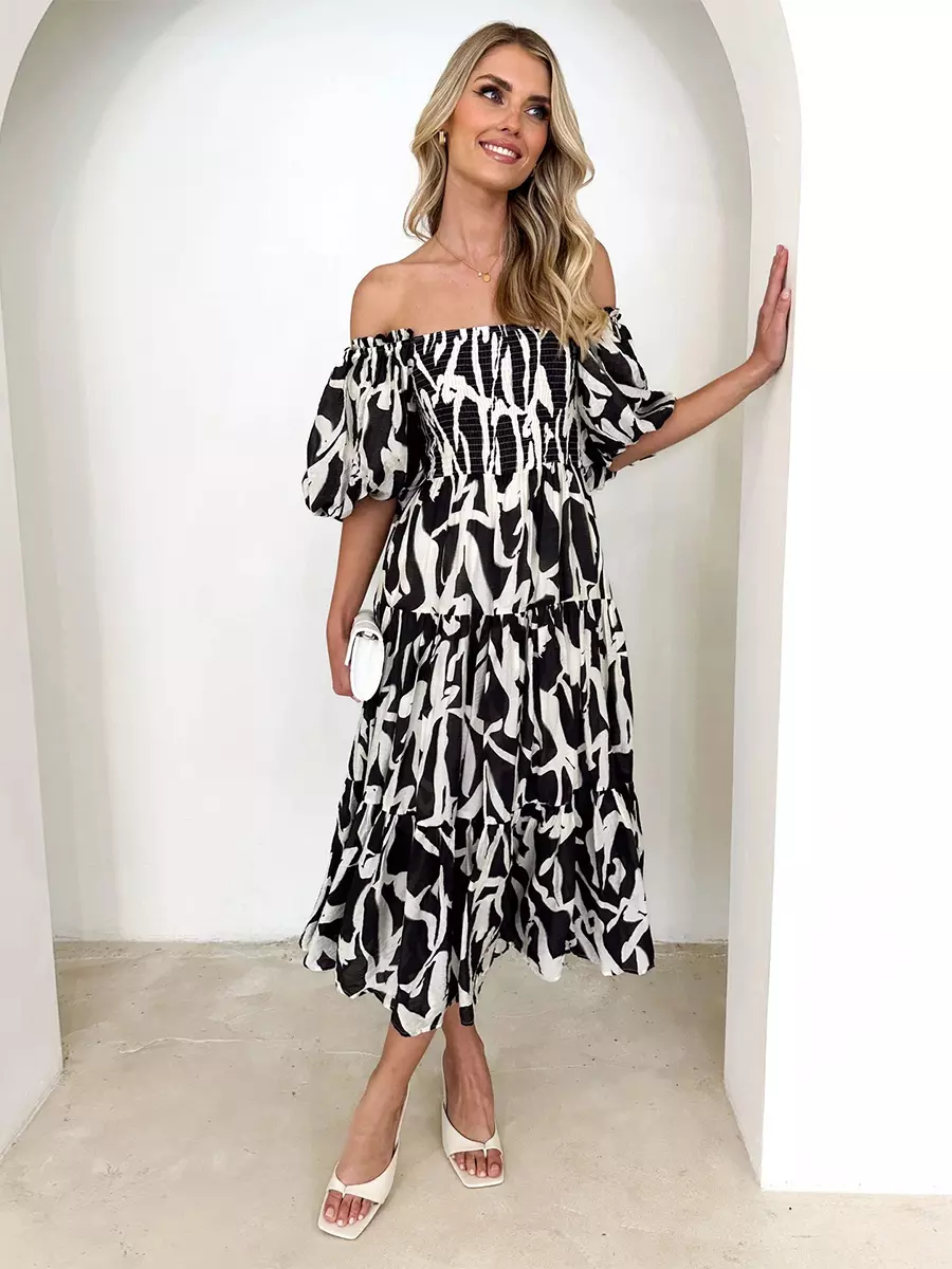 Casual Floral Print Short Puff Sleeve Shirred Midi Dress - Image 2