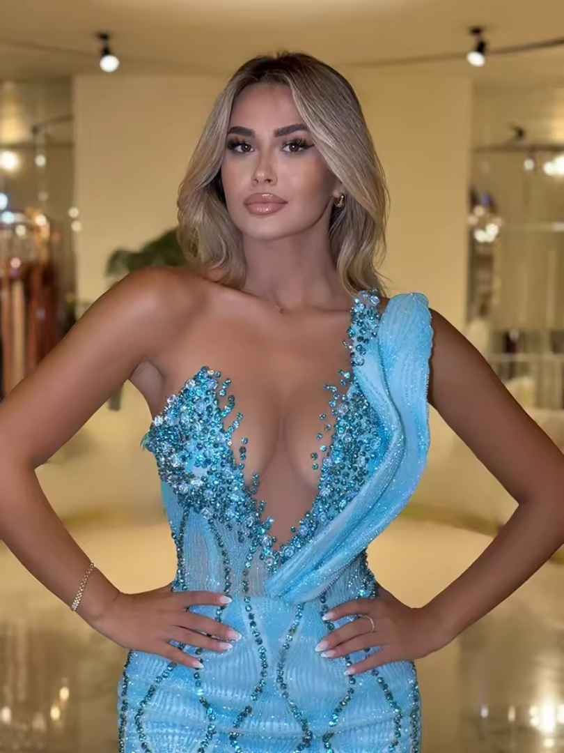 Gorgeous Fashion One-Shoulder V-Neck Crystal Erotic Mini Dress - Image 2