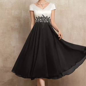 Gorgeous V-Neck Short Sleeves A-Line Lace Tea-Length Guest Dresses