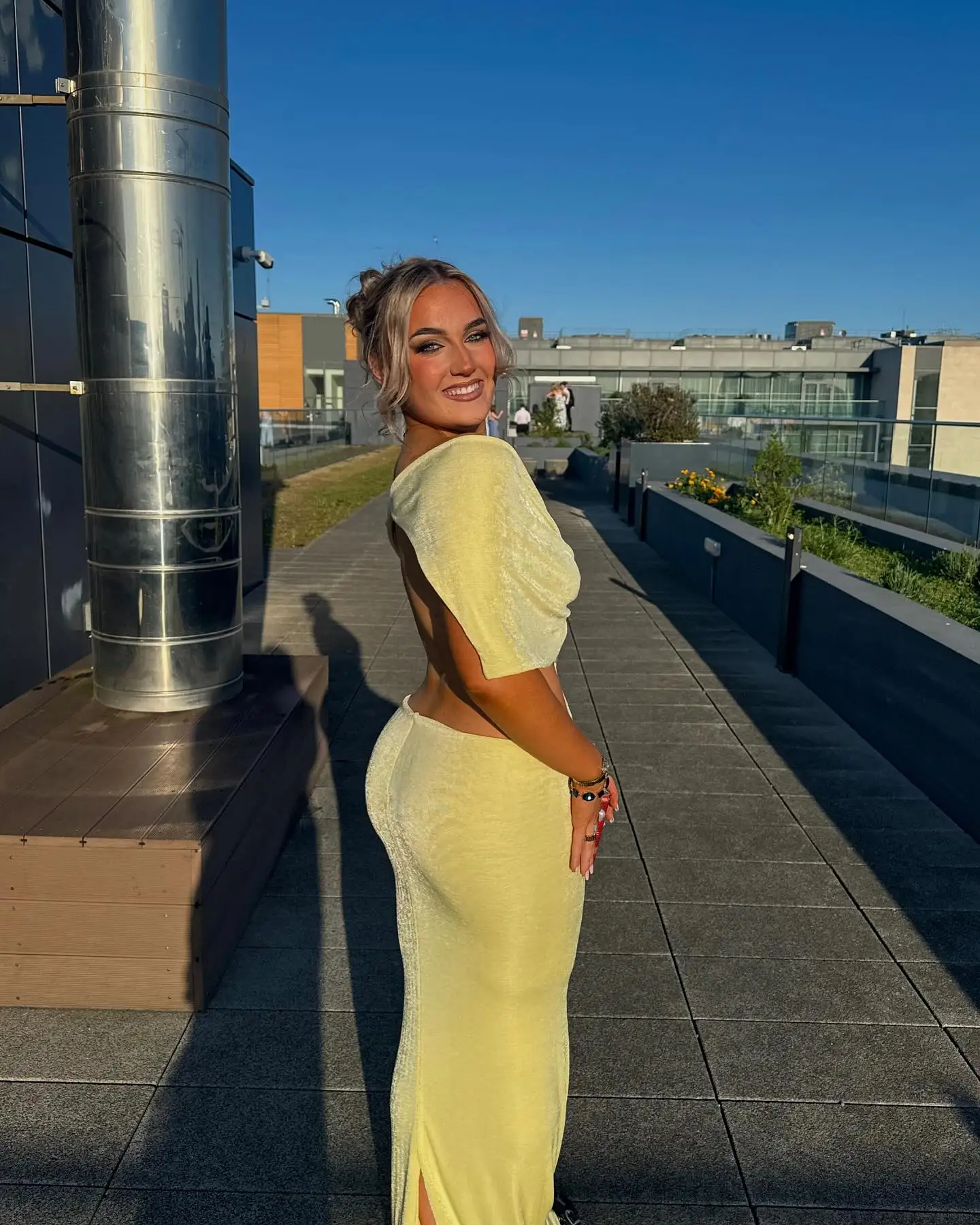 Hollow Out Butter V-neck Backless Beaded Decoration Vestidos Long Dress - Image 2