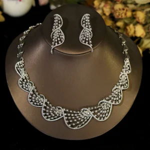 Luxury Crystal Jewelry Set Cubic Zirconia Circular Necklace