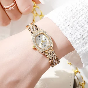 Retro Exquisite Diamond Studded Wine Barrel Shaped Dropshipping Bracelet Quartz Watch 