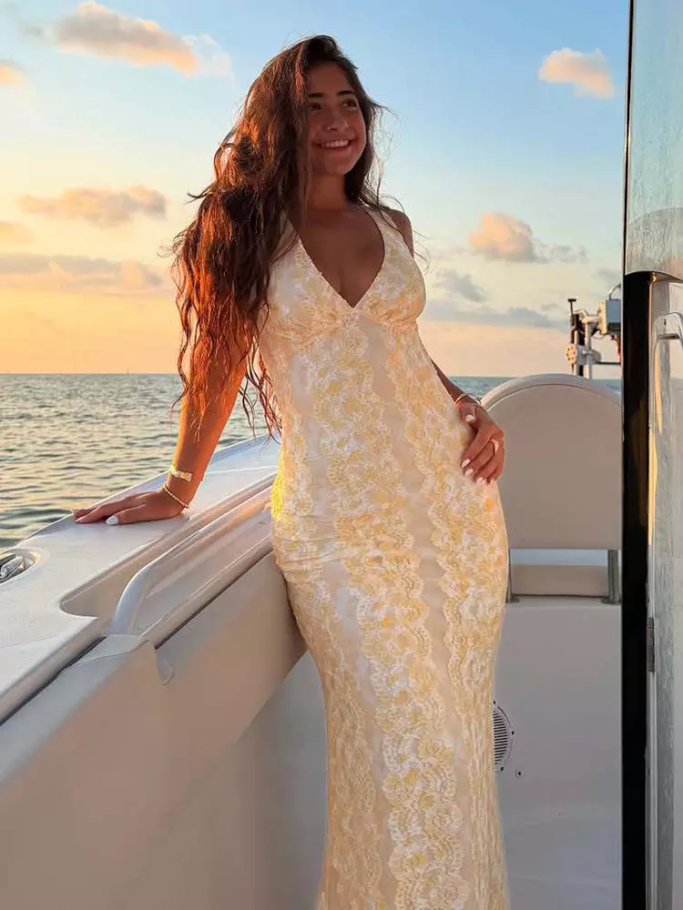 Sleeveless With Deep V-Neck Open Back Lace Maxi Dress - Image 4